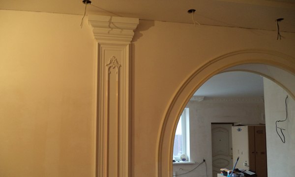 Фото установленных орнаментальных элементов 