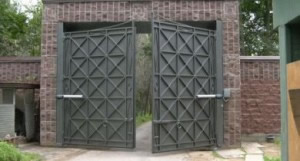 Металлические двери