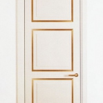 Оформление контрастными молдингами