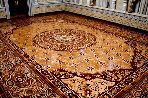 Фото художественного паркета Рококо