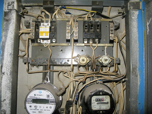 Фото подключения электропроводки квартиры к внешнему энергоносителю