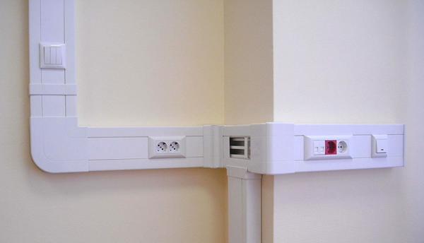 открытая электропроводка