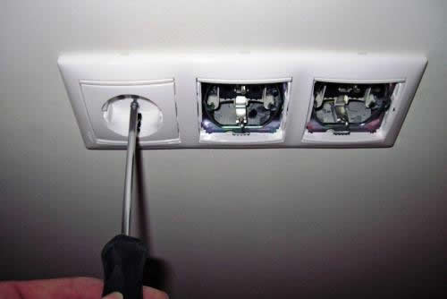 Фото установки выключателей и розеток в ванной