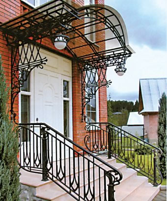 Крыльцо к дому