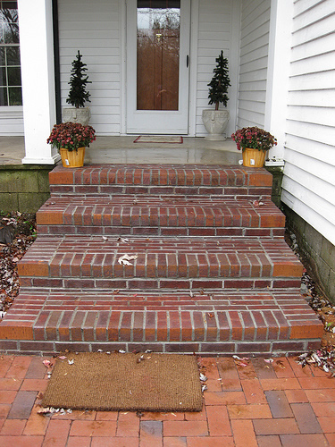 Кирпич, бетон