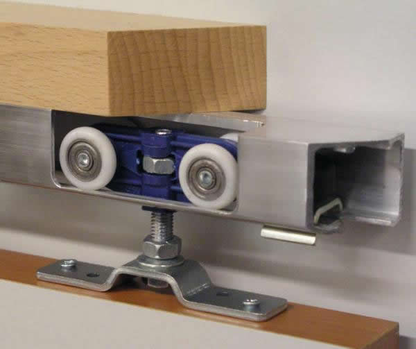 Механизм раздвижной двери