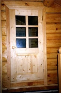 Филенчатые двери из сосны