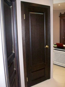 Двери с натуральным шпоном дерева