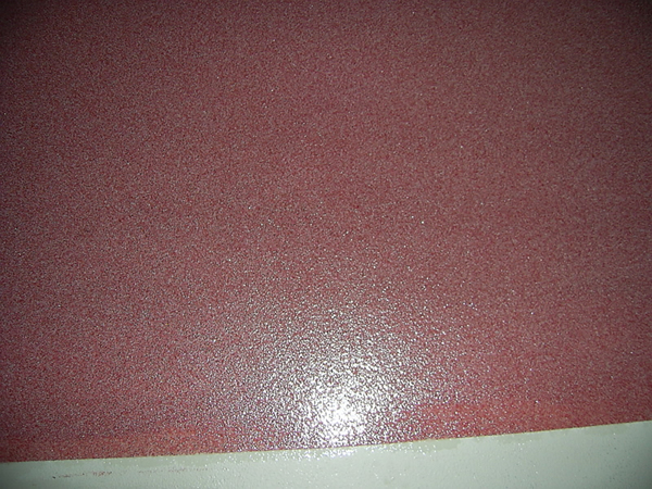 высоконаполненный наливной пол с кварцевым песком