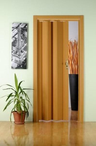 Межкомнатная дверь-гармошка раздвижная