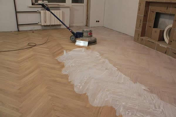 Фото шлифовки букового паркета