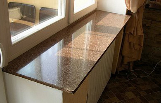 Фото подоконника из искусственного камня с акриловым покрытием