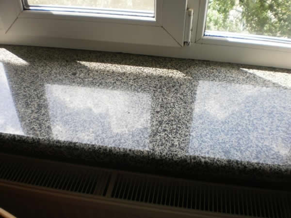 Фото подоконника из гранита