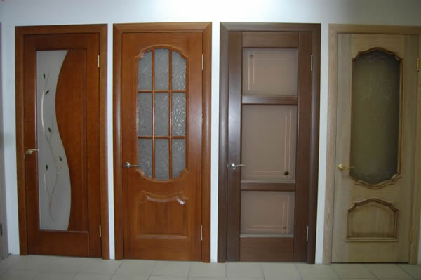 Красим двери