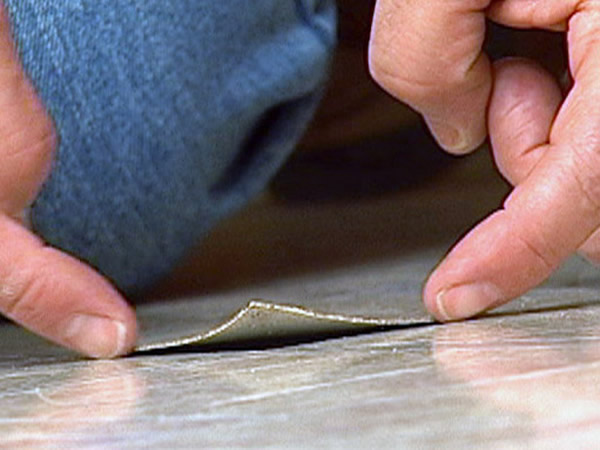 укладка линолеума