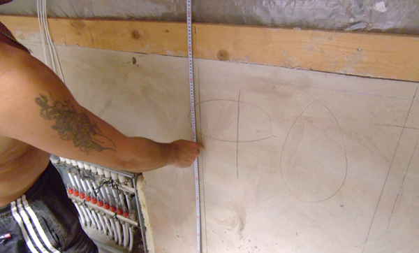 Фото отметок для монтажа подвесов