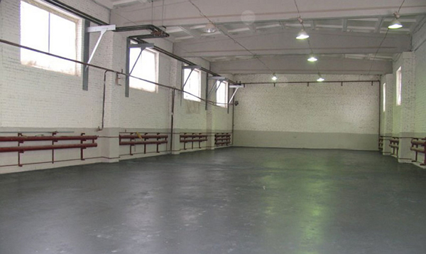 Фото тонкослойного промышленного наливного пола