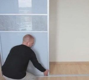 Установка межкомнатных раздвижных дверей