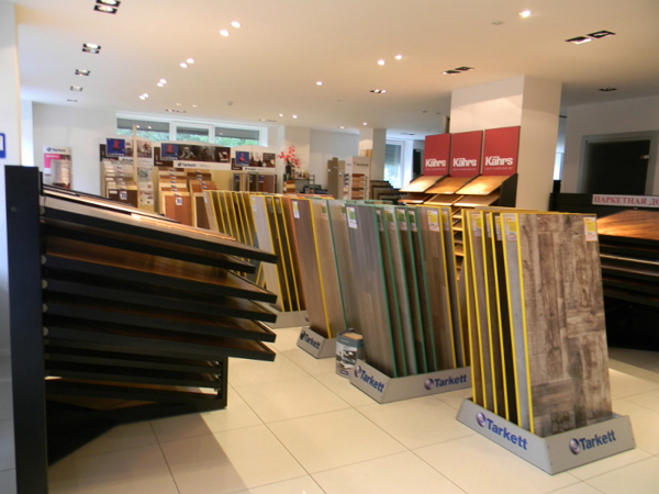 Фото выбора паркета от разных производителей