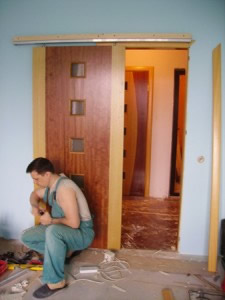 Установка дверей купе