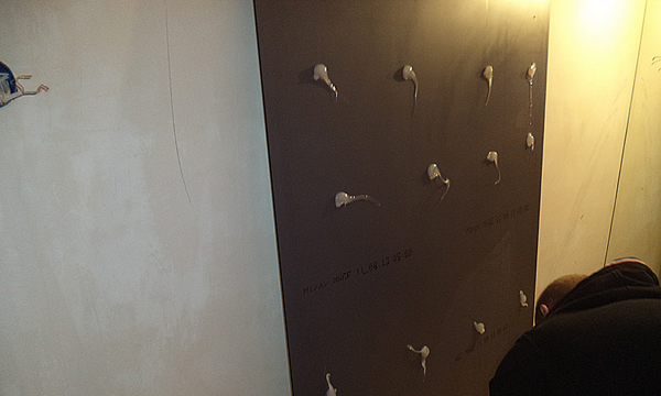 Фото готовой тыловой части зеркала к установки