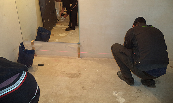 Фото фиксации опор зеркал скотчем