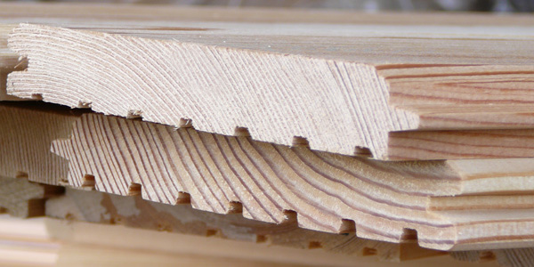 Фото торца блок-хауса под брус с пропиткой для древесины