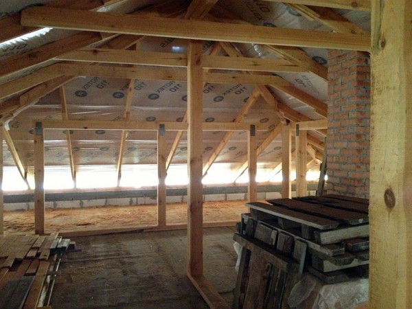 Фото подкровельного пространства