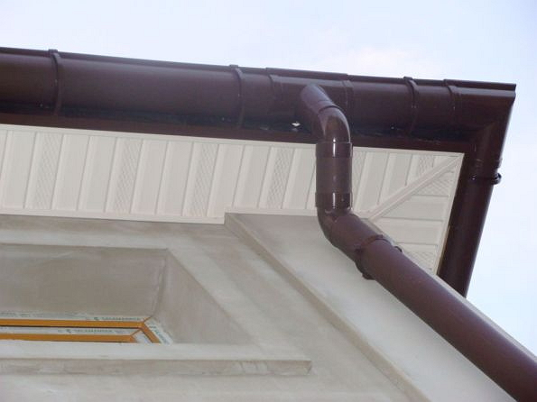 Фото софитов для вентиляции кровли мансарды