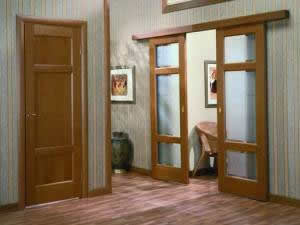 Комбинирование различных типов межкомнатных дверей в одном доме. 