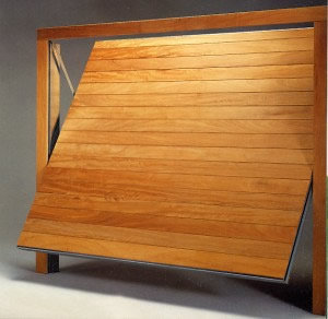 Гаражные подъемно-поворотные ворота