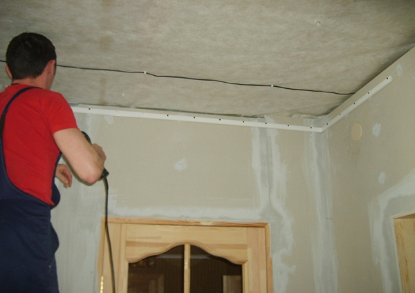 Фото монтажа профилей для натяжного потолка